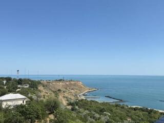 Просторная квартира с террасой и видом на море в жилом комплексе ...