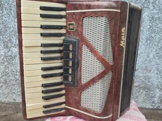 Баян Тула 202, баян Киров, аккордеон Мрiя