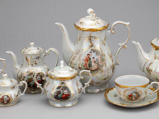 Куплю набор посуды Мадонна