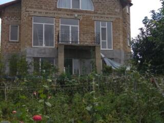 Продам дом за городом  1 линия озера! Живописное место! Между Малой и 