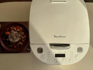 Продам мультиварку