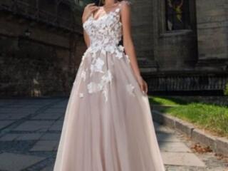 Продам платье