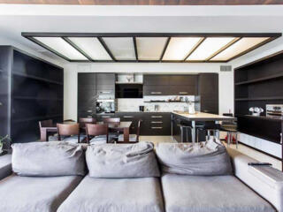 Код: 2363. Четырехкомнатная квартира в Ж/К «Синяя птица».