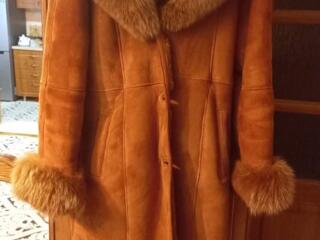 Se vinde giaca de iarna si caciula! Продается зимняя дубленка и шапка!