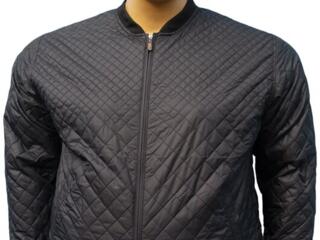 Jachetă bomber pentru bărbați de toamna mărime mare.