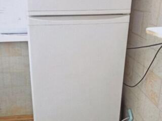 Продам холодильник АРДО