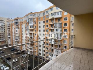 Продается 1 комнатная квартира в жилом комплексе "Одесский двор"