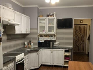 1-комнатная квартира на пос. Котовского, новый дом, ремонт, мебель, ..