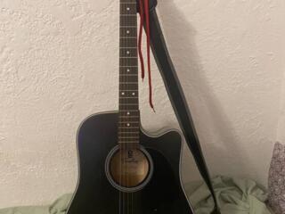 Продам гитару
