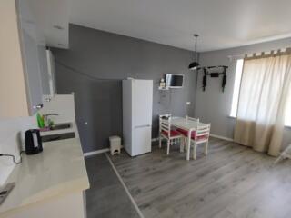 Предлагается к продаже светлая, неугловая квартира – студия на ...