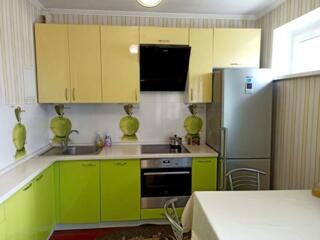 Продам 2-к квартиру (56м2) с ремонтом на пр. Мира, Левобережный-3