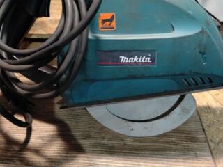 Продам циркулярку "МАКИТА"