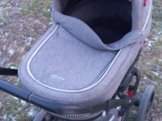 Продам коляски и, электромобиль