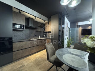 Chirie 2 camere la Buiucani cu priveliște spre oraș! - Suprafața de ..