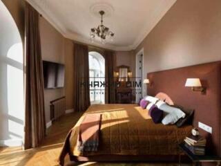 БЕЗ КОМІСІЇ! Оренда 2-кімнатної квартири-студіо по вул. Крещатик 23. .