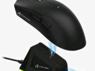 Продам игровую мышь Attack shark x11. В новом состоянии.