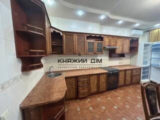 Оренда 3-кімнатної квартири, вул. Срібнокільська, 14аЗдається ...