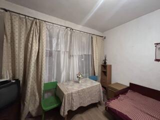 Продам квартиру под коммерцию или для жизни в Центре Колонтаевская, ..