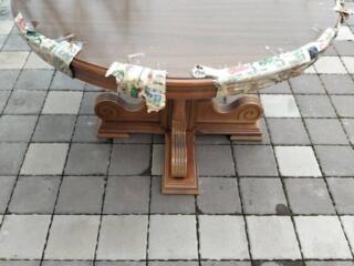 Продам стол б/у