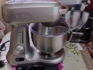 Tестомешалка BORK