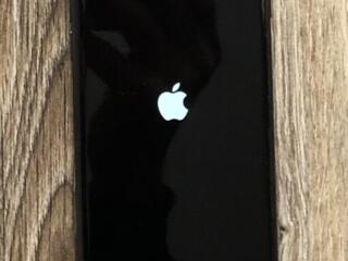 Айфон-8, идеальный, VoLTE, 4G.