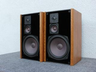 MB Quart 390. 3-х полосная, полочная акустика