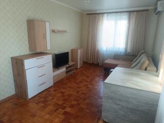 Сдается 2-х комнатная квартира на балке