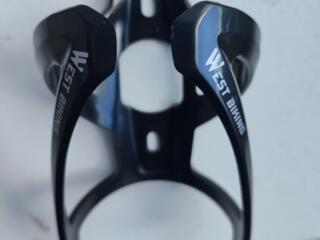 Продам новый флягодержатель