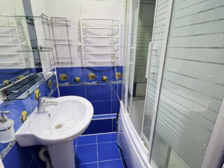 Продам двушку 143с по Карла Либкнехта 53 кв. м. ЕВРОРЕМОНТ!