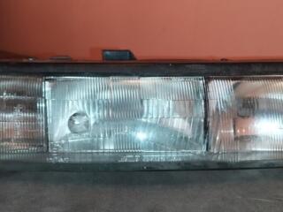 Правая фара mazda 626
