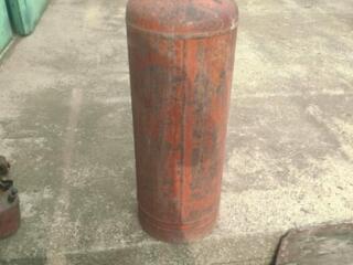 Баллон с газом 800 руб.