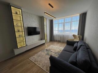 Аренда квартиры в стиле лофт с прямым видом моря Французский бульвар