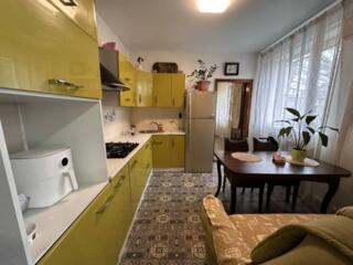 В продаже двухкомнатная квартира в хорошем состоянии с мебелью и ...