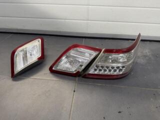 Фонарь правый Toyota Camry v40 10-11 hybrid