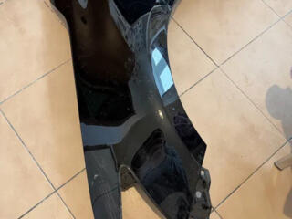 Левое переднее крыло lexus CT200h