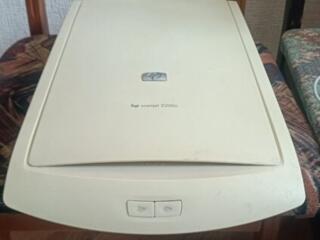 Сканер HP Snaniet 2200c
