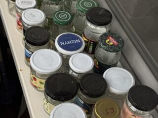 Отдаю бесплатно: небольшие банки до 500мл