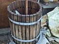 Бочки-нержавейки: 130 л, 250 л. Пресс виноградный /ЭЛЕКТРОМАШ/, б/у..