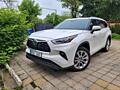 Toyota highlander limited 2021