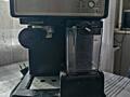 Продам кофемашину " Vitek"