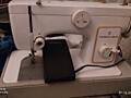 Продается швейная машинка ЧАЙКА 132м в чемодане, электрическая.