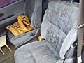 Продаю два кресла (сиденья) от Toyota Picnic 2000 год, средний ряд