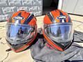 Продам два шлема для мотоцикла