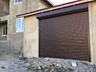 ROLETE UȘI de garaj secționate - uși ferestre din PVC