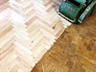 Șlefuire, lăcuire, lustruire - Parchet si podea scindura din lemn