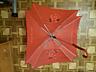 Зонт красный детский, отл. состояние, оригинальная форма б/у. Торг.
