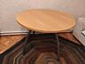 Продам отличный немецкий деревянный стол круглый с железными ножк