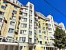 Chirie apartament cu 2 cameră, Centru! Compartimentare: dormitor, ...