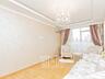 Oferim spre vânzare un apartament modern, complet renovat și mobilat .