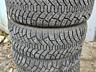 Продам комплект зимней резины 205/60 R15